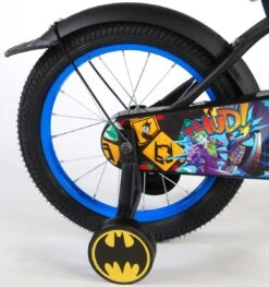 Volare Batman Kinderfiets - Jongens - 16 Inch - Zwart/Blauw - 95% Afgemonteerd -Fietsenreeksen Winkel 1129x1200