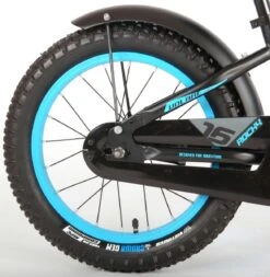 Volare Rocky Kinderfiets - 16 Inch - Zwart Blauw - 95% Afgemonteerd - Prime Collection 20 Volare Rocky Kinderfiets - 16 Inch - Zwart Blauw - 95% Afgemonteerd - Prime Collection -Fietsenreeksen Winkel 1173x1200