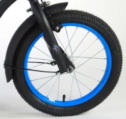 Volare Batman Kinderfiets - Jongens - 16 Inch - Zwart/Blauw - 95% Afgemonteerd -Fietsenreeksen Winkel 1200x1140 1