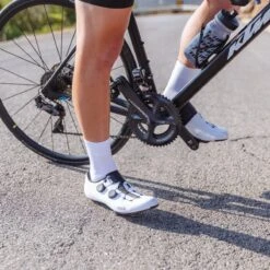 GripGrab - Lightweight SL Performance Zomer Fietssokken Wielersport Sokken - Wit - Unisex - Maat M -Fietsenreeksen Winkel 1200x1200 953