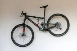 BBB Cycling WallMount Fiets Ophangbeugel - Wandmontage - Ophanghaak - Fietsdrager - Inklapbaar - Zwart - BTL-93 -Fietsenreeksen Winkel 1200x800 160