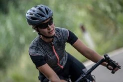 Rogelli Ferox - Fietshelm - Unisex -Fietsenreeksen Winkel 1200x800 217