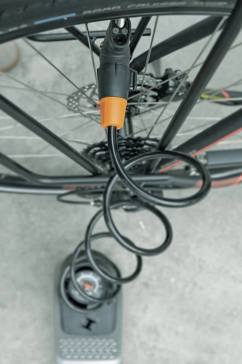 SKS Airstep Voetpomp Met Manometer - 7 Bar - Zwart 8 SKS Airstep Voetpomp Met Manometer - 7 Bar - Zwart - Afbeelding 6